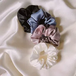 Mueras Women White & Black Set of 4 Satin Scrunchies-6