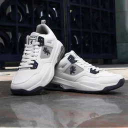 Red Tape Men Striped Anti-Slip Ground Support Sneakers-1