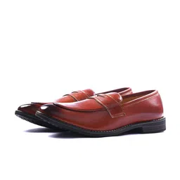 ITALIAN ELEGANZA Men Round Toe Lightweight Suede Loafers-image-45
