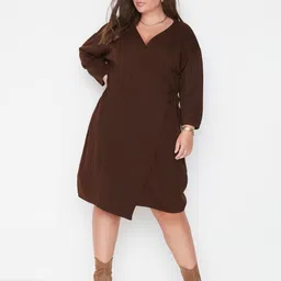 Trendyol Plus Size Ribbed V-Neck Acrylic Wrap Dress-17