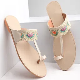 Shoetopia Girls Embroidered Ethnic One Toe Flats-95