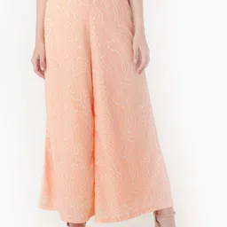 Zink London Women Abstract Printed High Rise Plain Parallel Trousers-image-69