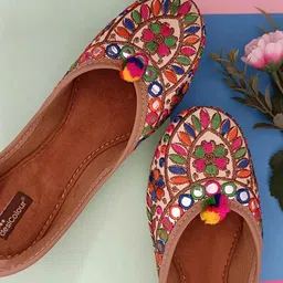 DESI COLOUR Women Multicoloured Embroidered Mojaris-picture-36