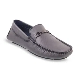 Mochi Men Textured Leather Horsebit Loafers-image-18
