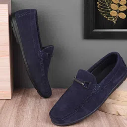 Metro Men Printed Leather Loafers-picture-55