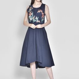 250 DESIGNS Navy Blue Floral Embroidered Georgette Midi Dress-image-10