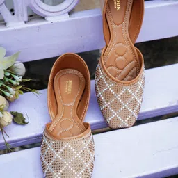 Anouk Embellished Mojaris-4