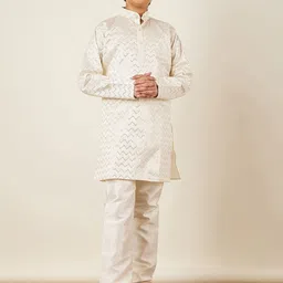 Aj DEZInES Boys Ethnic Motifs Embroidered Sequinned Kurta with Pyjamas-53