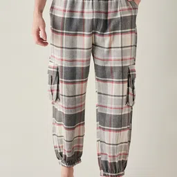The Kaftan Company Men Checked Mid-Rise Cotton Lounge Joggers-image-42