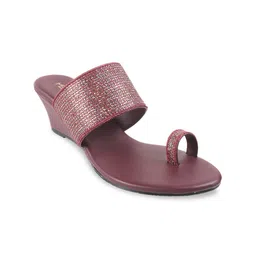 Metro Sequinned Embellished Ethnic Wedge Heels-picture-28