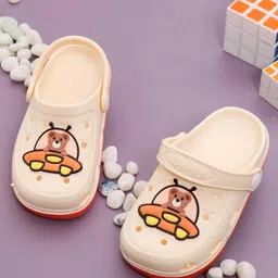 Yellow Bee Boys Cream & Orange Clogs Sandals-45