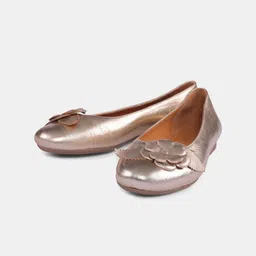 HEEL YOUR SOLE Women Fashion Flats-image-17