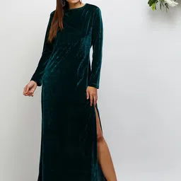 KAANCHIE NANGGIA Side Slip Velvet Maxi Dress-picture-51