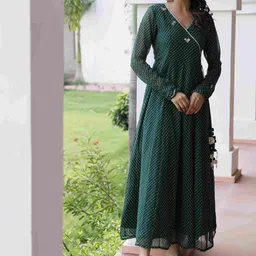 Ragavi V-Neck Leheriya Printed Maxi Ethnic Dress-6
