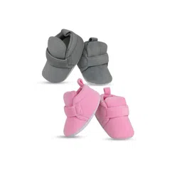 BAESD Infants Set Of 2 Anti-Skid Sole Velvet Booties-89
