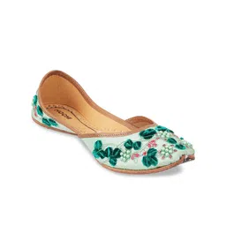 Mochi Ethnic Embellished Mojaris-51