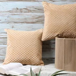 MFD HOME FURNISHING Beige & Gold-Toned 2 Pieces Geometric Velvet Square Cushion Covers-53