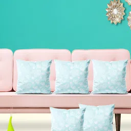 ArtzFolio Blue and White 5 Pieces Velvet Square Cushion Covers-image-9
