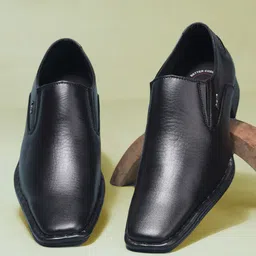 Bata Men Textured Round Toe Formal Slip-On Shoes-image-17