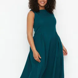 Trendyol Round Neck Knee Length Fit & Flare Dress-35