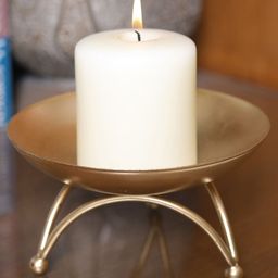 HOSLEY Gold-Toned Decorative Candle Holder With Pillar Candle-22