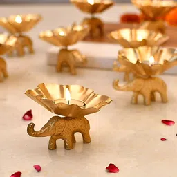 Aura Gold-Toned 4 Pieces Candle Holders-13