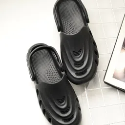 HRX by Hrithik Roshan Men Textured Croslite Clogs-picture-1