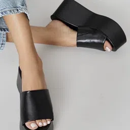 HASTEN Open Toe Flatform Heels-14