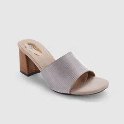 Sole To Soul Textured Open Toe Block Heels-11
