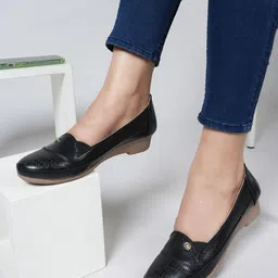 Mast & Harbour Black Textured Wedge Heel Pumps-39