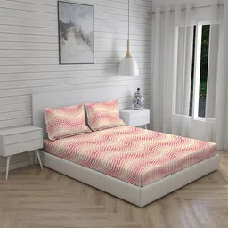 Layers Firenze Red & White Geometric Printed 140 TC King Bedsheet with 2 Pillow Covers image 1