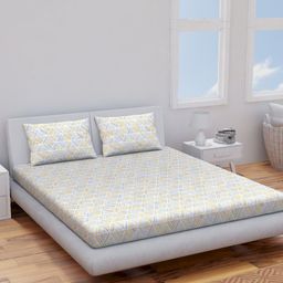 Himeya Yellow & White Geometric Cotton 144 TC King Bedsheet With 2 Pillow Covers-image-21