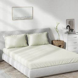 DDecor White Cotton 180 TC King Bedsheet with 2 Pillow Covers-picture-46