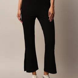 ONLY Women Flared Mid-Rise Flat-Front Bootcut Trousers-image-41