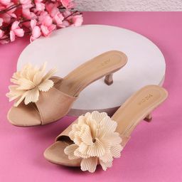 Mochi Embellished Kitten Peep Toes-15
