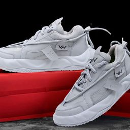 VIV Men Sneakers-9