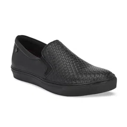 Delize Men Black Textured Slip-On Sneakers-image-88