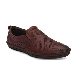 Egoss Men Textured Leather Slip-On Loafers-image-88