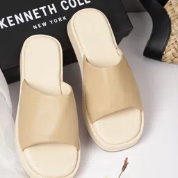 Kenneth Cole Women Open Toe Flats-41