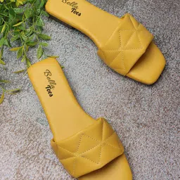 Bella Toes Quilted Open Toe Flats-10