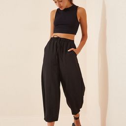 Happiness istanbul Women Regular Fit Mid-Rise Drop Crotch Trousers-image-20