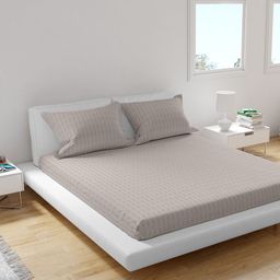 Himeya Pink 300 TC Sustainable King Bedsheet with 2 Pillow Covers-image-27