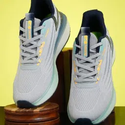 Action Men Lightweight Breathable Training or Gym Shoes-38