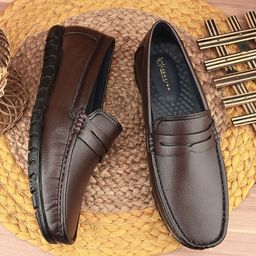 LEONCINO Men Perforations Loafers-image-42