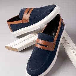 Kenneth Cole Men Leather Colourblocked Penny Loafers-image-5