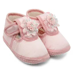 BAESD Infant Girls Embellished Cotton Booties-44