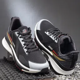 Action Men Mesh Running Non-Marking Shoes-2