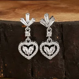 HOT AND BOLD Silver-Toned Heart Shaped Drop Earrings-image-60