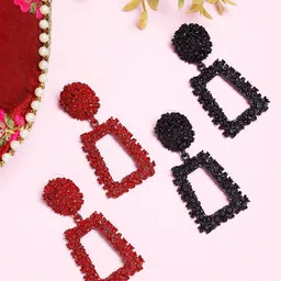 DressBerry Set of 2 Geometric Drop Earrings-48