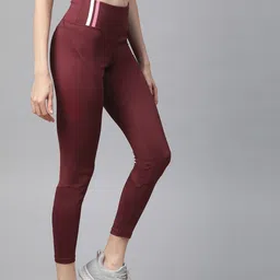 Alcis Women Burgundy Solid Cropped Tights-image-74